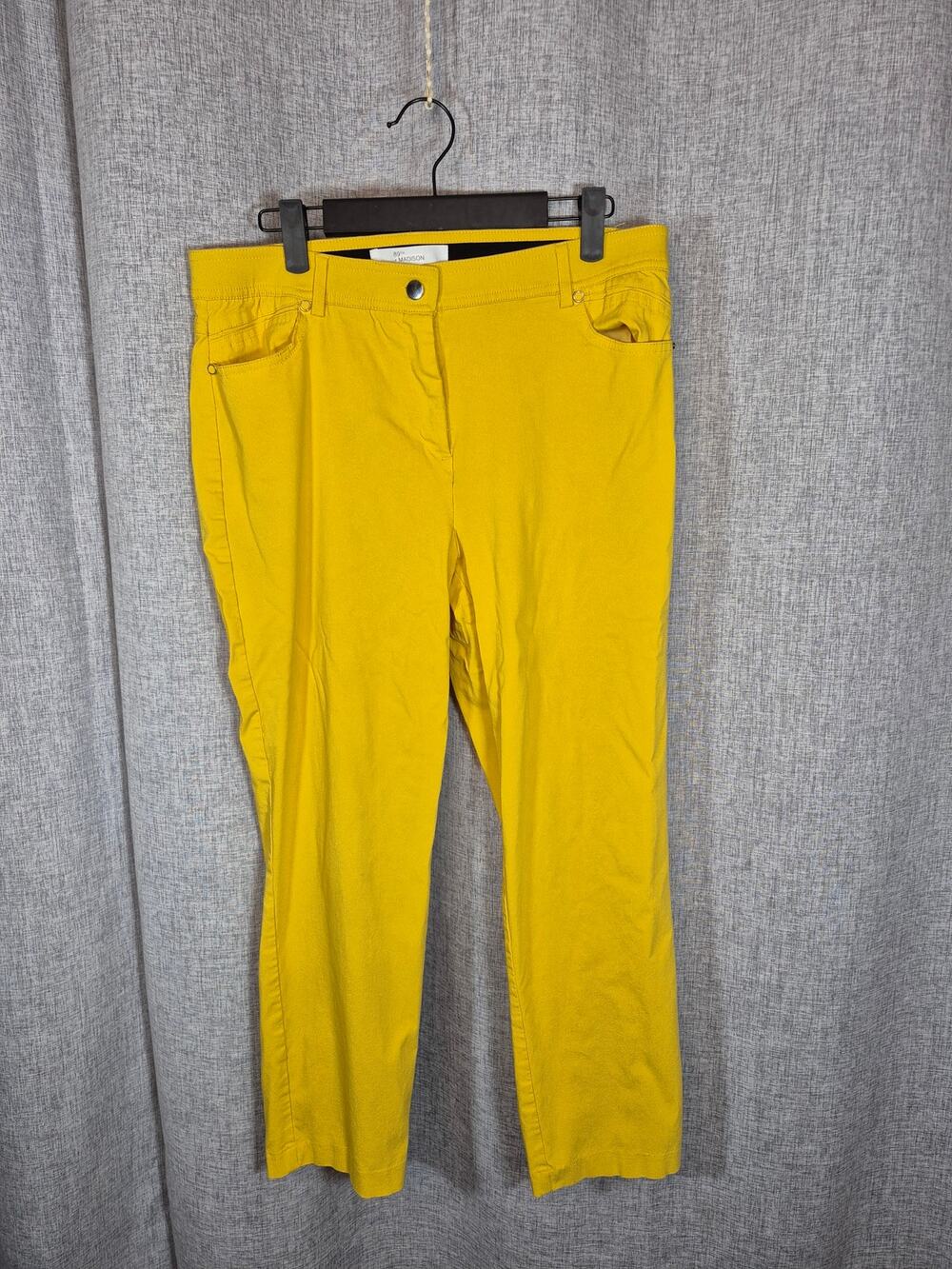 89th + Madison Yellow Stretch Ankle Pants Women's Size 12 Pull-On Look Career